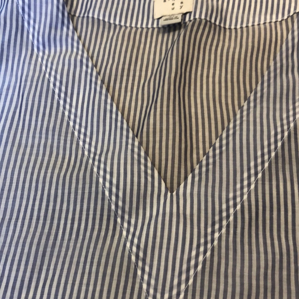 Striped top - Picture 2 of 3